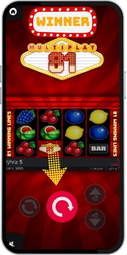 Dokončená otočka na automatu Multiplay 81 s výherní kombinací na herní ploše